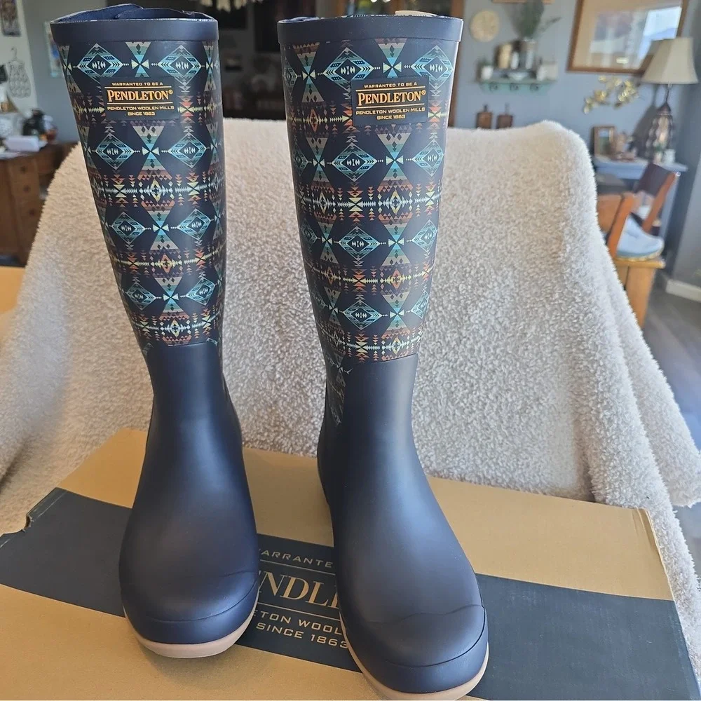 Pendleton Women's Diamond Peak Tall Navy Rain Boots Size 10 NIB Southwest Design